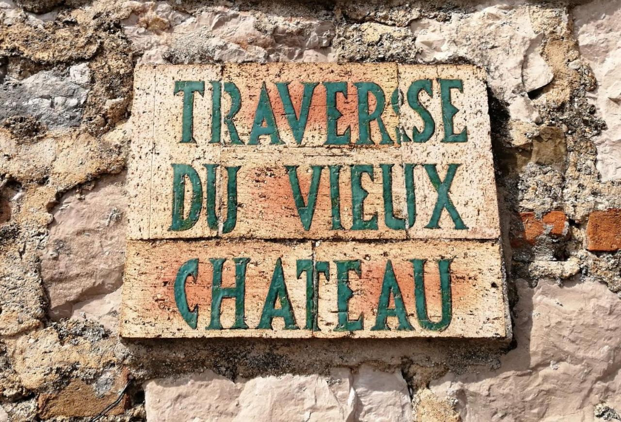 Traverse Du Vieux Chateau Menton Bagian luar foto